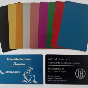 Personalisierbare Aluminium-Visitenkarten mit Lasergravur in 10 Farben